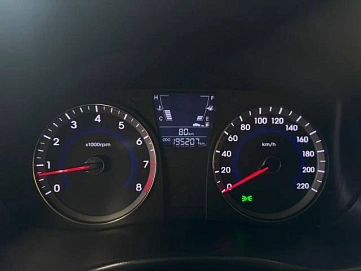 Hyundai Solaris, 2012г, передний привод, механика