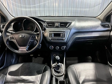 Kia Rio, 2015г, передний привод, механика