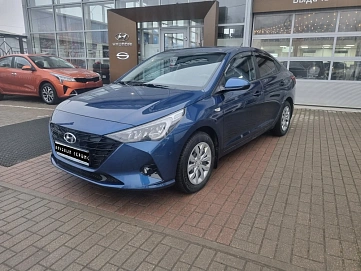 Hyundai Solaris, 2021г, передний привод, автомат