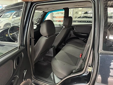 Chevrolet Niva, 2009г, полный привод, механика