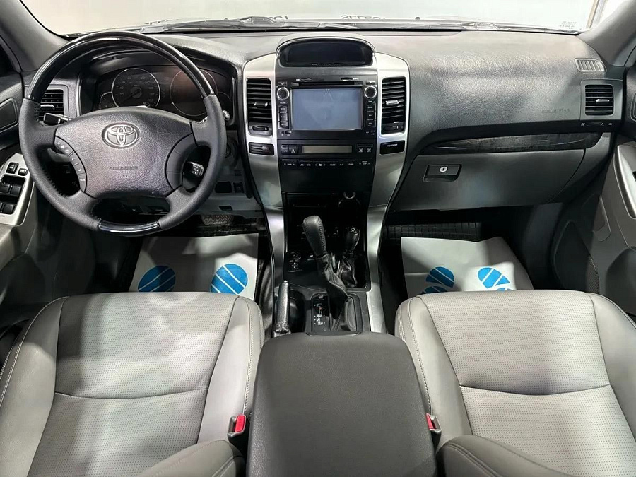 Toyota , 2008г., передний привод, автомат