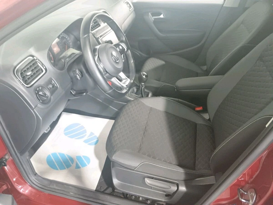 Volkswagen Polo, 2018г., передний привод, механика