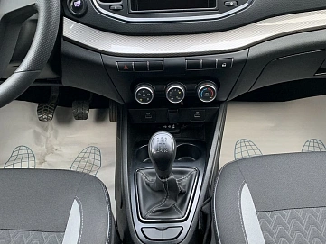 Lada (ВАЗ) Vesta, 2023г, передний привод, механика