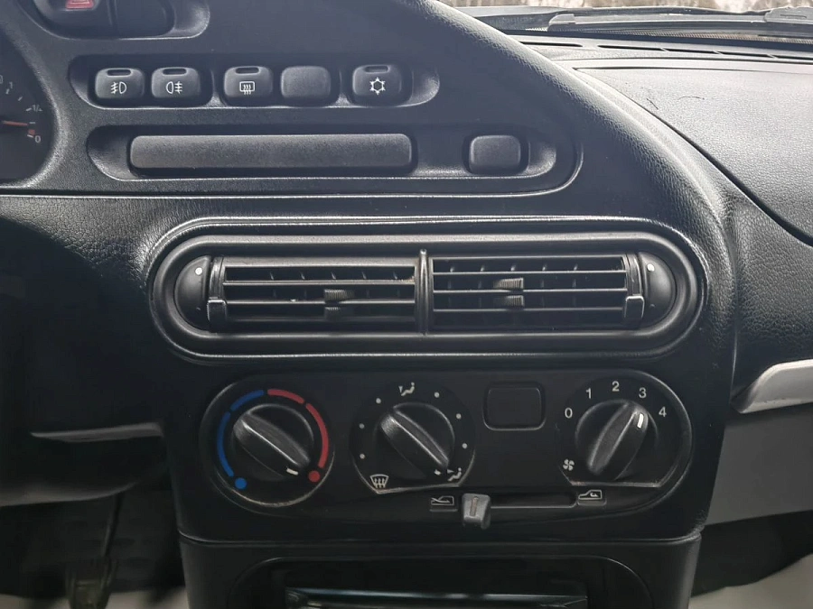 Chevrolet Niva, 2014г., полный привод, механика