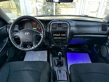 Hyundai Sonata, 2006г, передний привод, механика