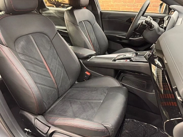 Hyundai Lafesta, 2025г, передний привод, робот