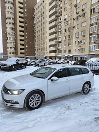 Volkswagen Passat, 2017г, передний привод, робот