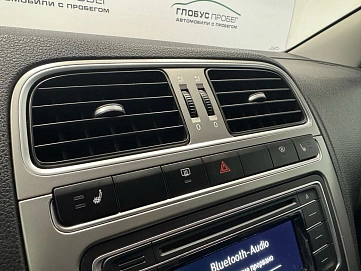 Volkswagen Polo, 2016г., передний привод, автомат