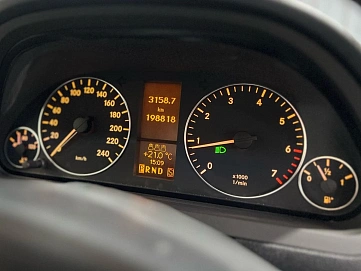 Mercedes-Benz A-Класс, 2005г, передний привод, вариатор