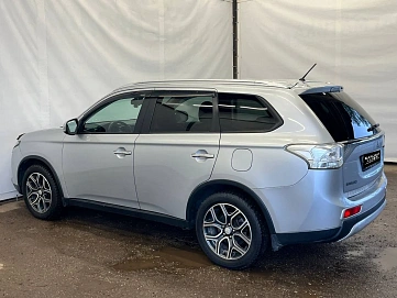 Mitsubishi Outlander, 2014г, полный привод, вариатор