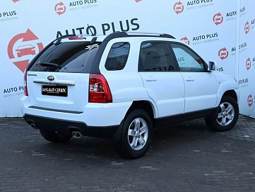 Kia Sportage, 2009г, передний привод, механика