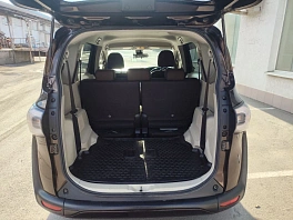 Toyota Sienta, 2016г, передний привод, вариатор