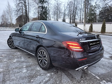 Mercedes-Benz E-Класс, 2016г, задний привод, автомат