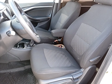 Lada (ВАЗ) Vesta, 2017г, передний привод, механика