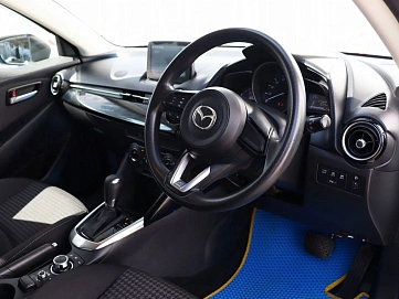 Mazda Demio, 2018г, передний привод, автомат