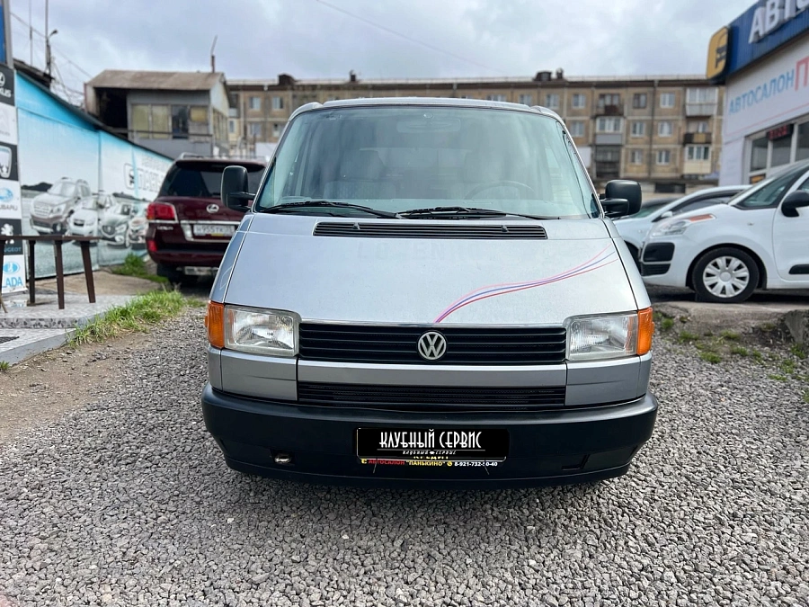 Volkswagen Multivan, 1992г., передний привод, механика
