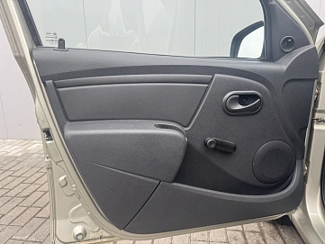 Renault Logan, 2014г, передний привод, механика