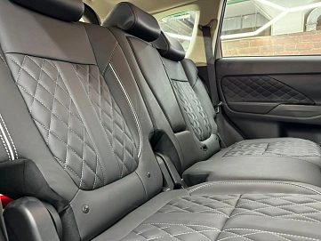 Mitsubishi Outlander, 2022г, передний привод, вариатор