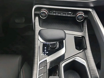 Geely Tugella, 2023г, полный привод, автомат