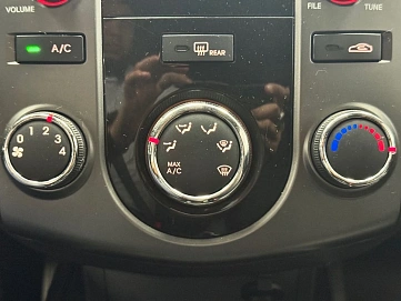 Kia Cerato, 2011г, передний привод, механика