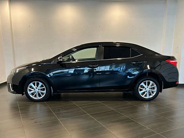 Toyota Corolla, 2014г, передний привод, механика