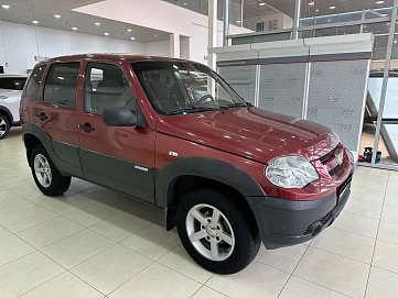 Chevrolet Niva, 2011г, полный привод, механика