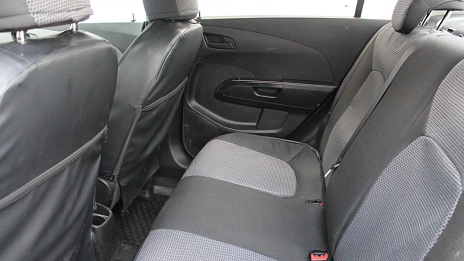 Chevrolet Aveo, 2015г., передний привод, механика