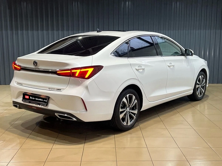 Changan Eado Plus, 2024г., передний привод, робот