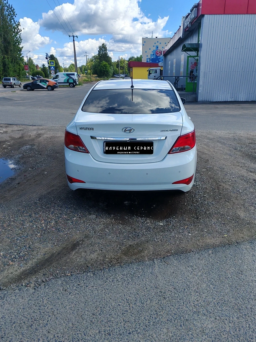 Hyundai Solaris, 2015г., передний привод, автомат
