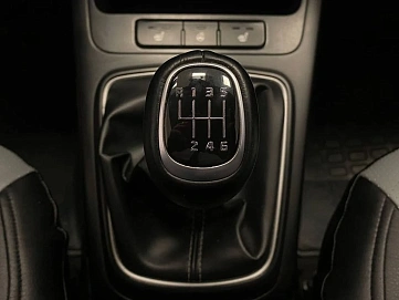 Kia Rio, 2018г, передний привод, механика