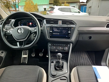 Volkswagen Tiguan, 2018г, полный привод, механика