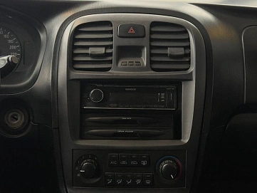 Hyundai Sonata, 2005г, передний привод, механика