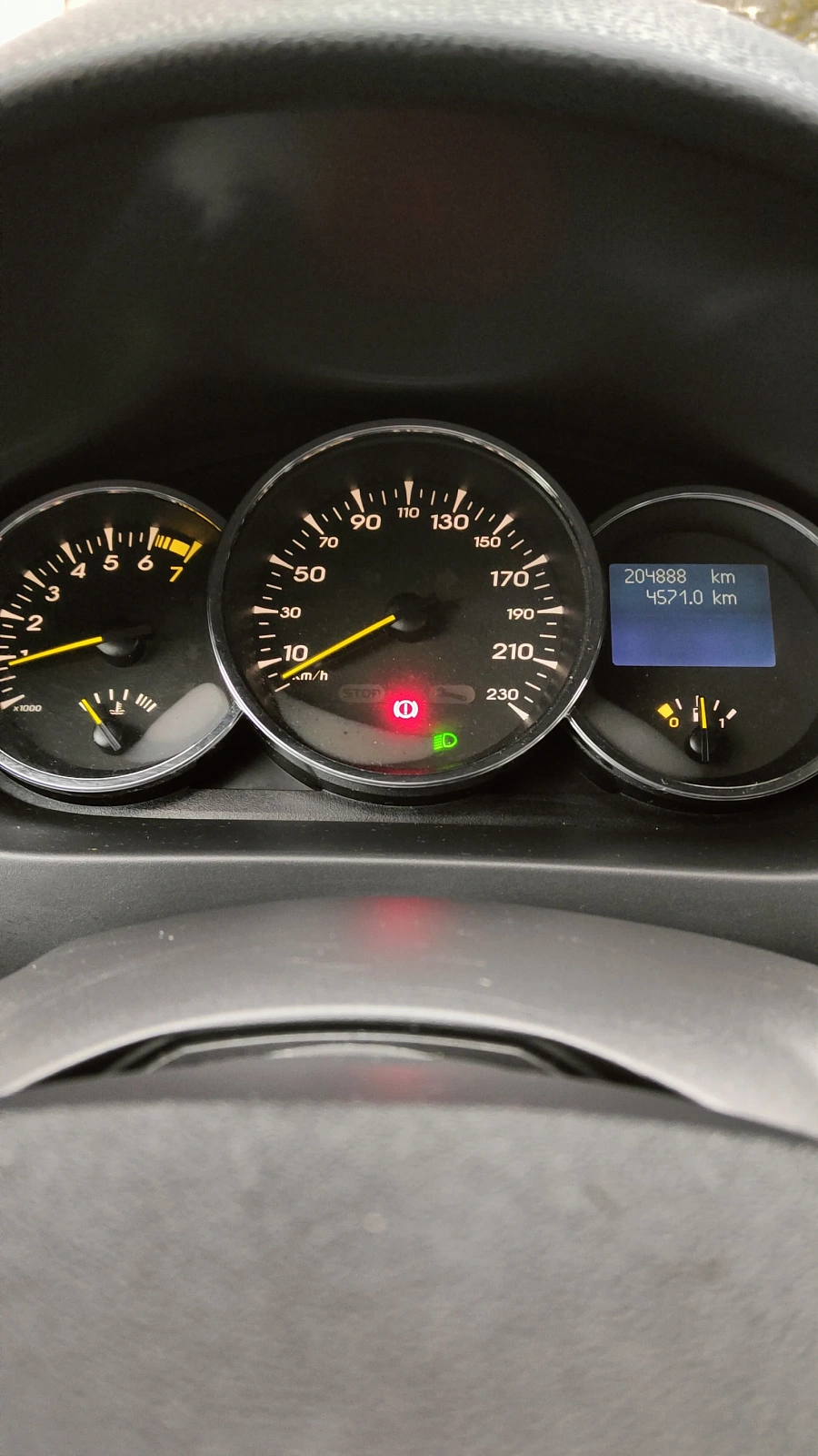 Renault Fluence, 2011г., передний привод, механика