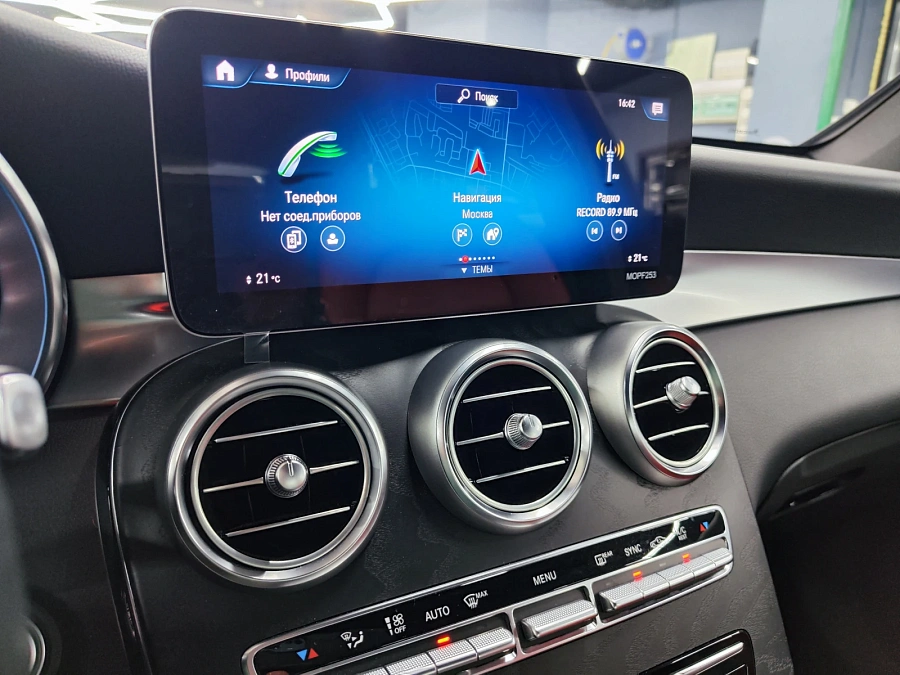 Mercedes-Benz GLC Coupe, 2020г., полный привод, автомат