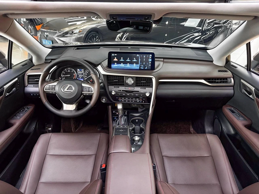Lexus RX, 2022г., полный привод, автомат