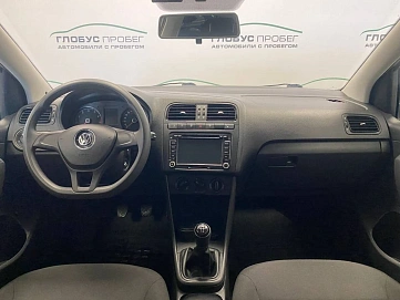 Volkswagen Polo, 2017г, передний привод, механика