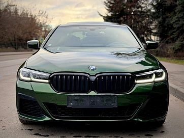 BMW 5 серии, 2020г, полный привод, автомат