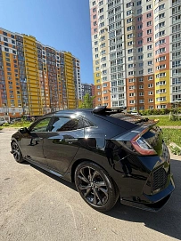 Honda Civic, 2018г, передний привод, вариатор