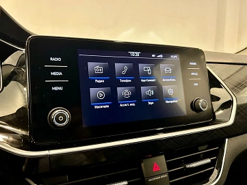 Volkswagen Polo, 2021г, передний привод, автомат