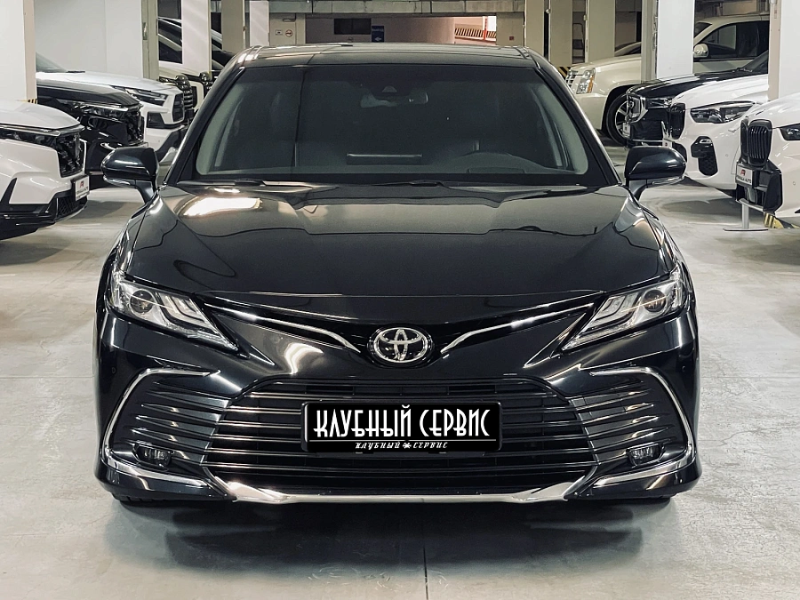 Toyota Camry, 2023г., передний привод, автомат