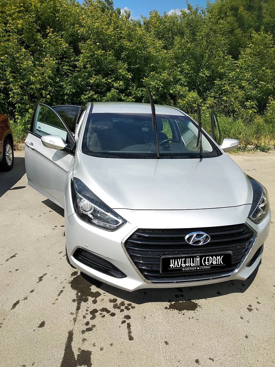 Hyundai i40, 2015г., передний привод, автомат