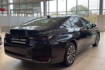 Lexus ES, 2025г, передний привод, вариатор