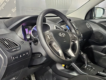 Hyundai ix35, 2010г, полный привод, автомат