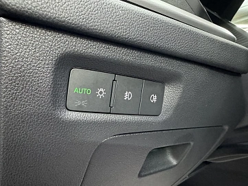 Skoda Octavia, 2021г, передний привод, автомат