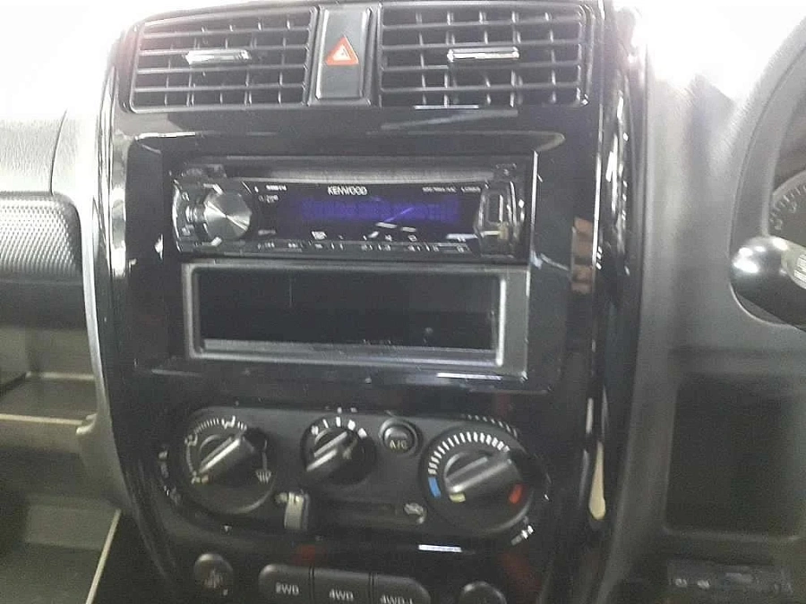 Suzuki Jimny, 2013г., полный привод, автомат