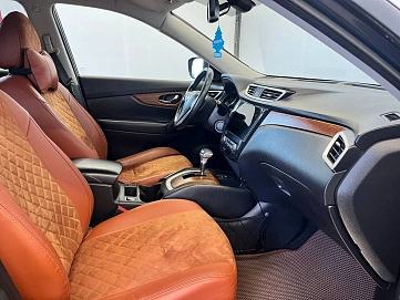 Nissan X-Trail, 2015г, передний привод, вариатор