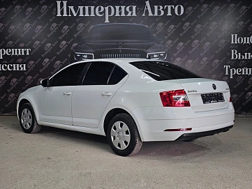 Skoda Octavia, 2019г, передний привод, автомат