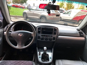 Suzuki Grand Vitara, 2004г, полный привод, механика