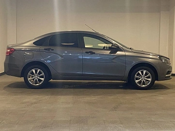 Lada (ВАЗ) Vesta, 2016г, передний привод, механика