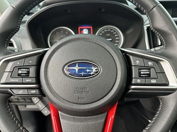 Subaru Forester, 2022г, полный привод, вариатор